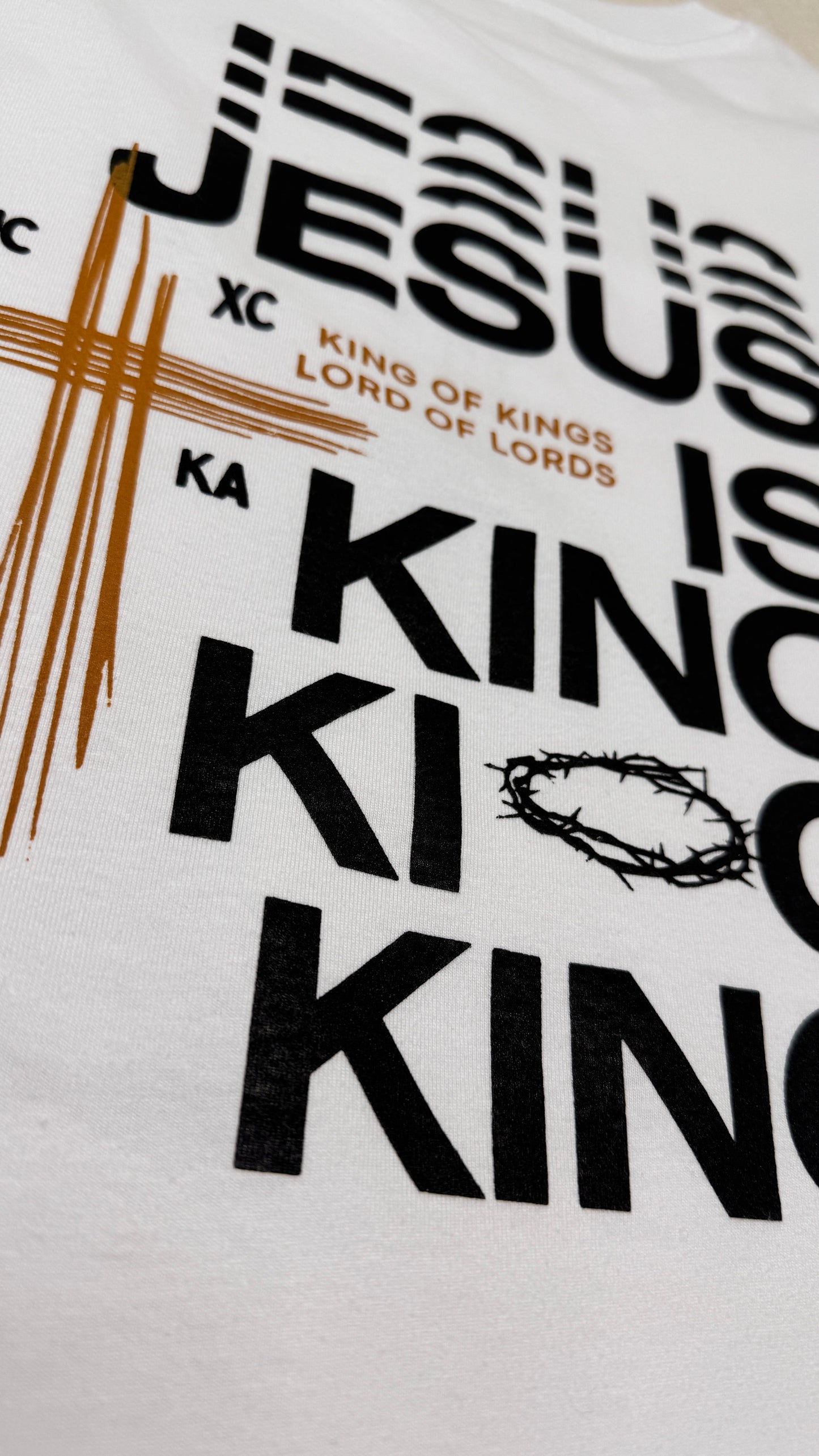 LOGR® KINGDOM Oversize Tee – Jesus Is King