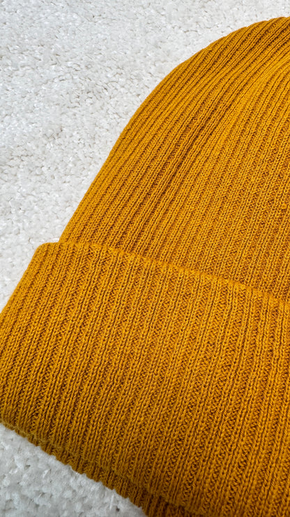 Logr.® Beanie – Mustard